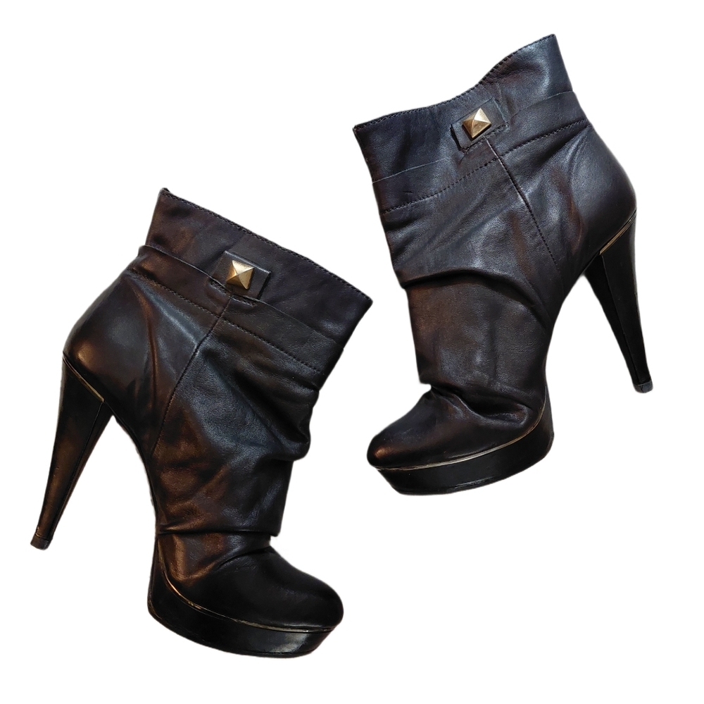 Shutz Black Leather Stilleto Ankle Boots Women's Black Heeled Booties Size 8